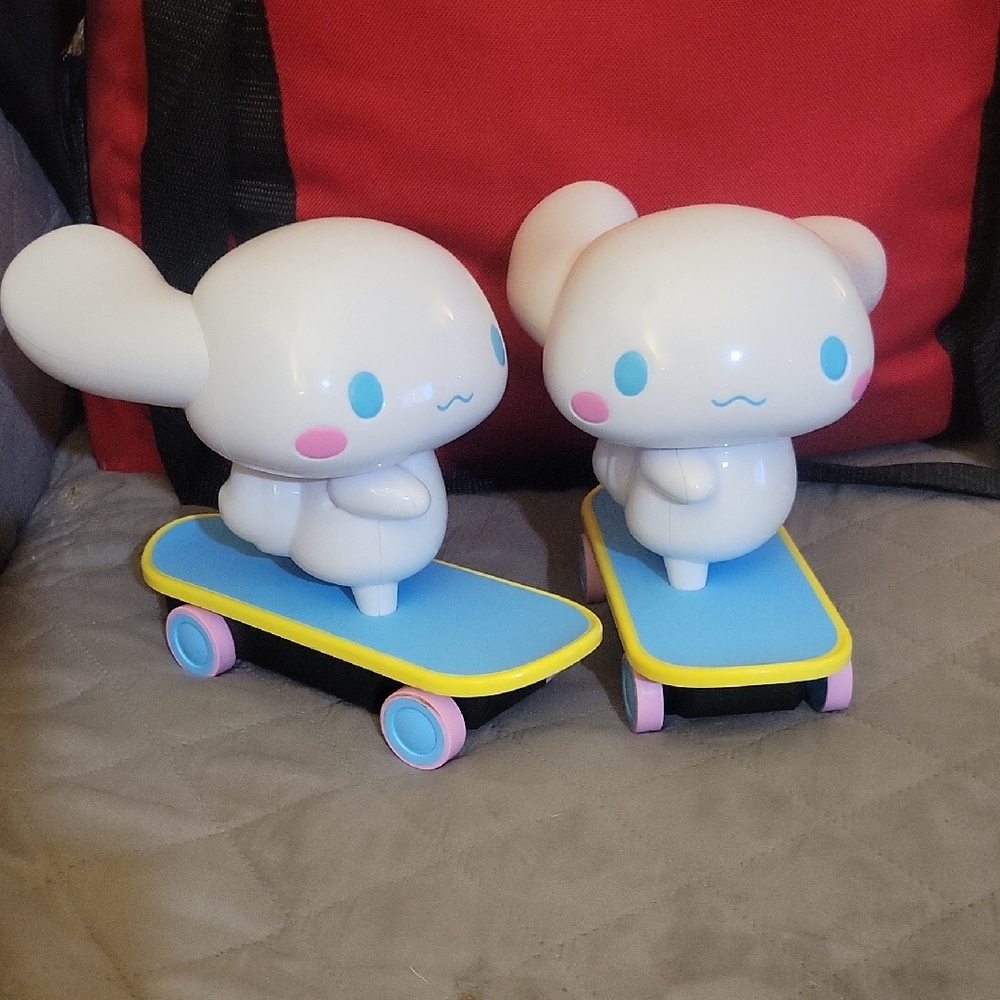 Sanrio Toys. Needs Remote. Adorable White and Blue Skateboarding Toy Set.